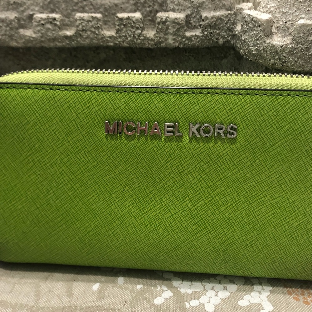 Michael Kors Wristlet (wallet)